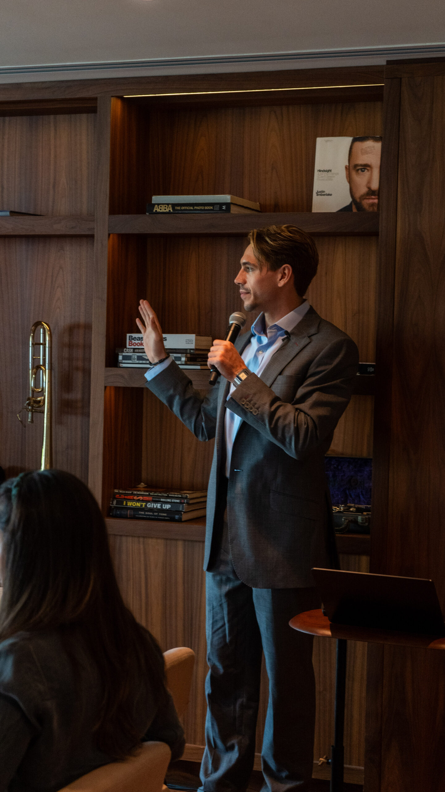 Sebastian Landa Z speaking